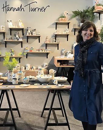 �n���i �^�[�i�[